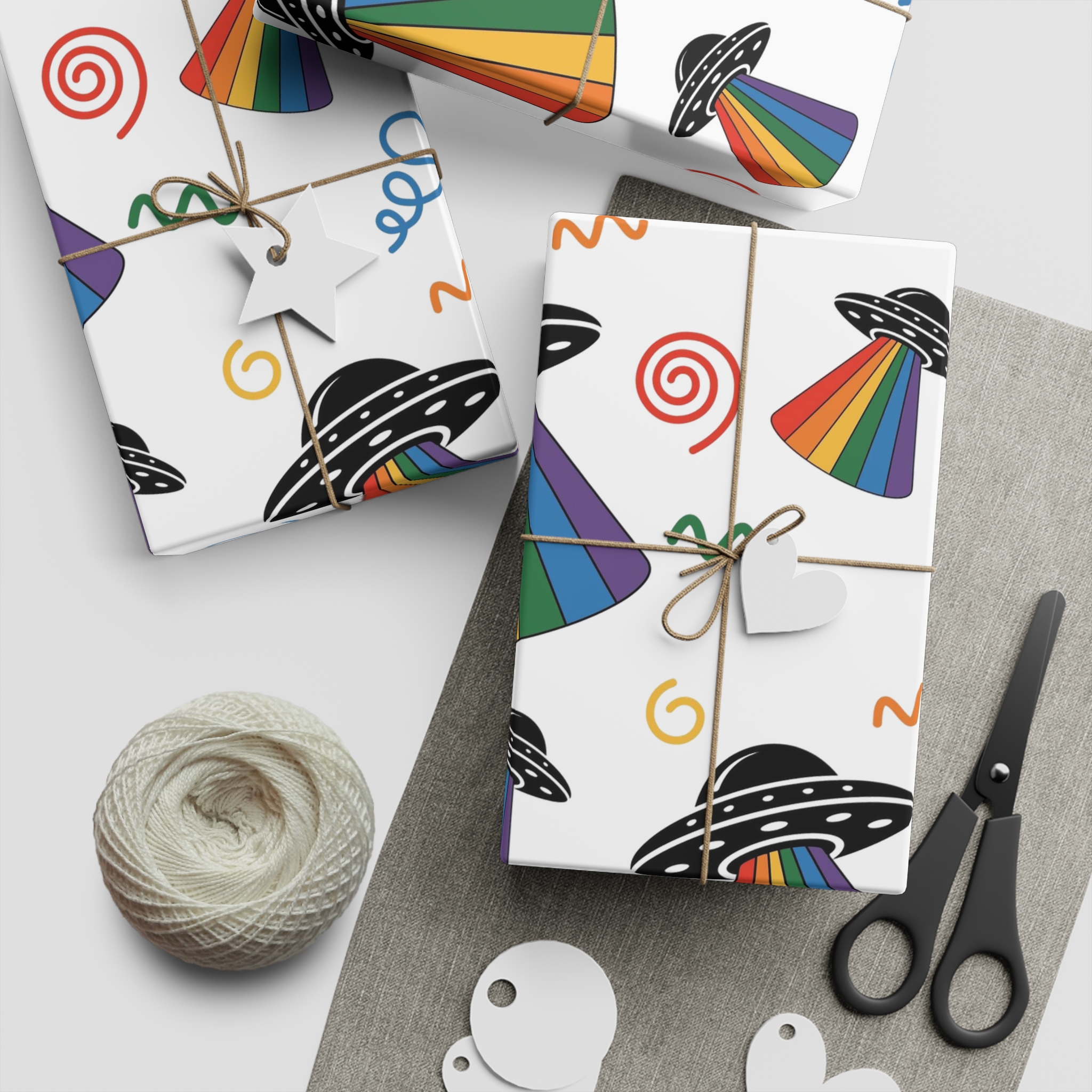 Seamless Pattern Ufo With Rainbow Beam Doodles Gift Wrapping Paper Sheets 1pc - Image 2